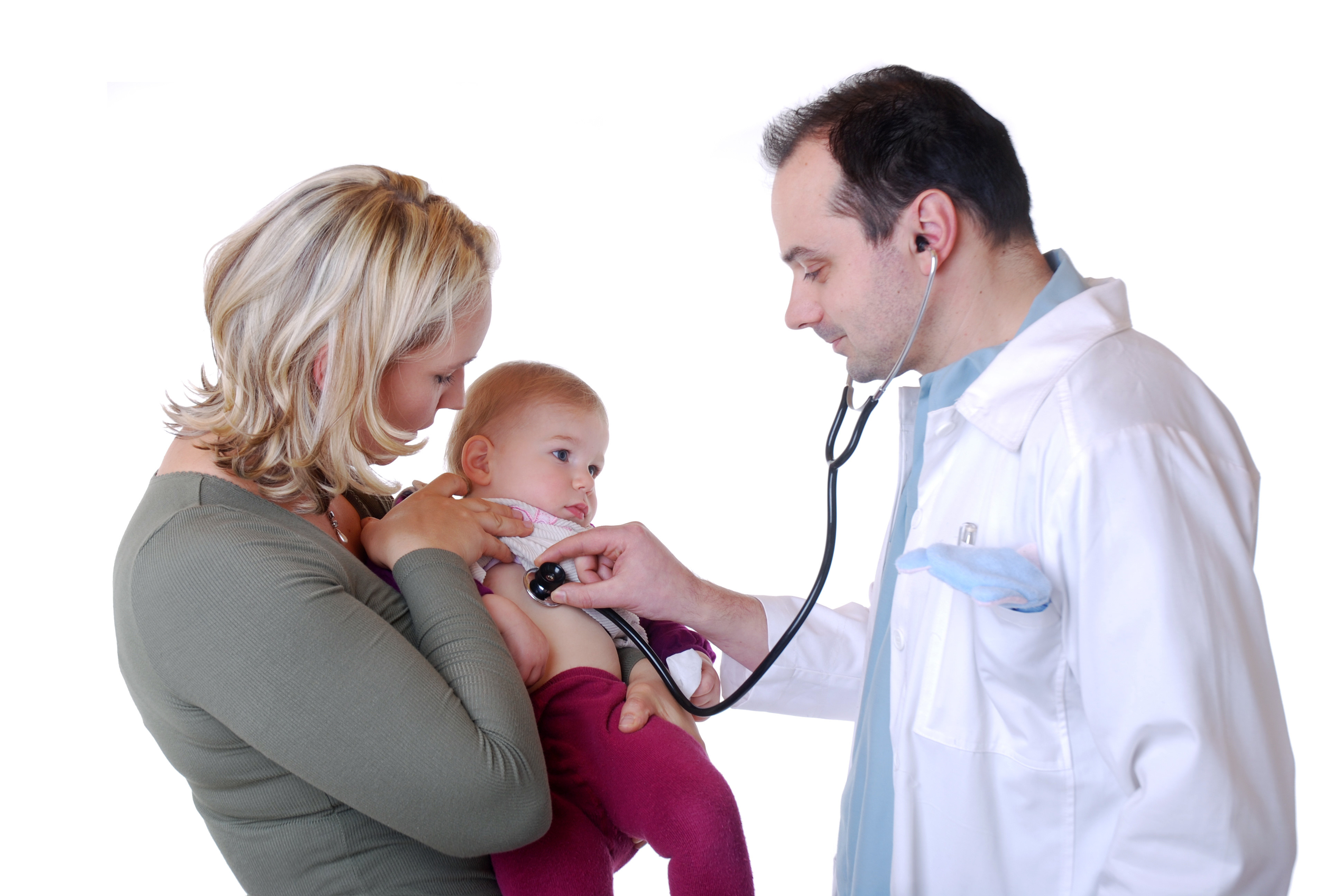 Trẻ mắc bệnh viêm phổi cần thăm khám kịp thời